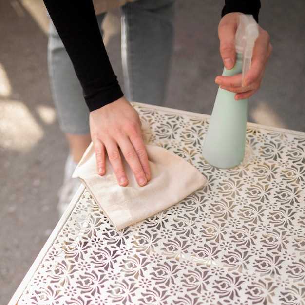 Как эффективно очистить керамическую плитку от грязи и налета – проверенные рецепты для дома